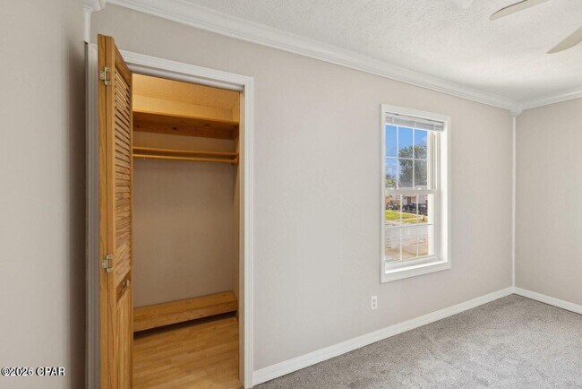 Building Photo - 6601 Pridgen St