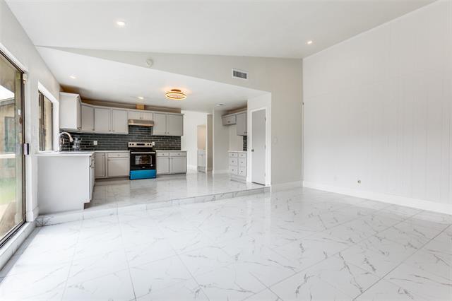 Building Photo - 1905 Colgate Dr