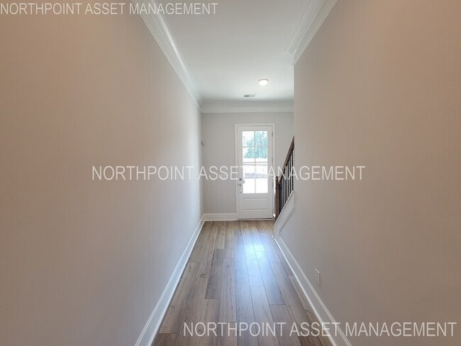 Building Photo - Gorgeous Luxury Townhome for Rent in Kenne...