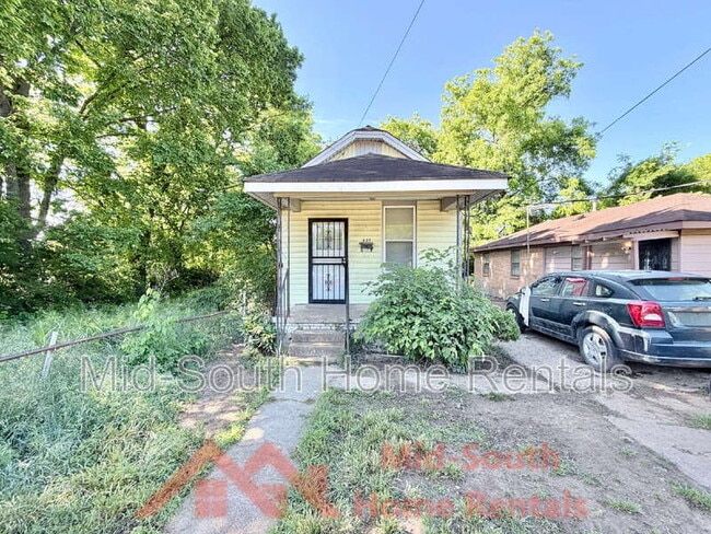 Building Photo - 331 W Dison Ave