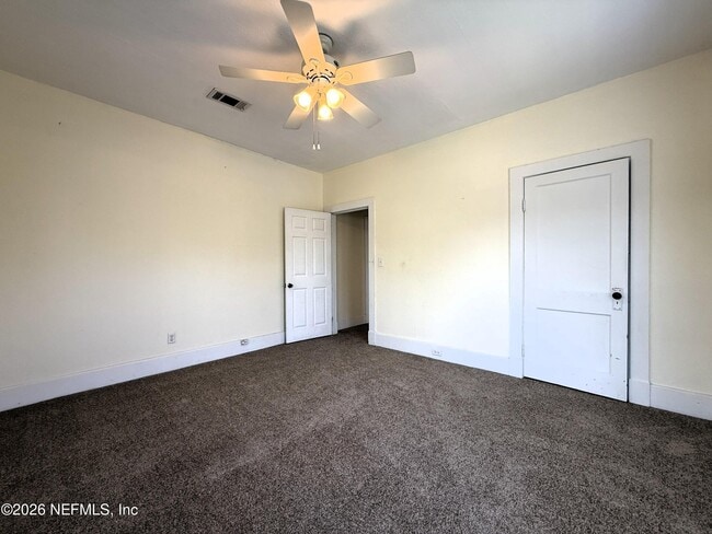 Building Photo - 1329 Cherry St
