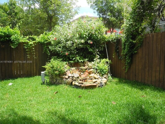 Building Photo - 1720 SW 22nd Terrace