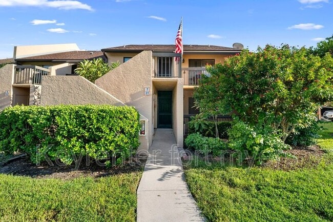 Building Photo - 15456 Admiralty Cir