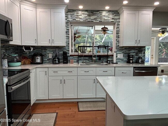 Building Photo - 3955 Fooshe Ave