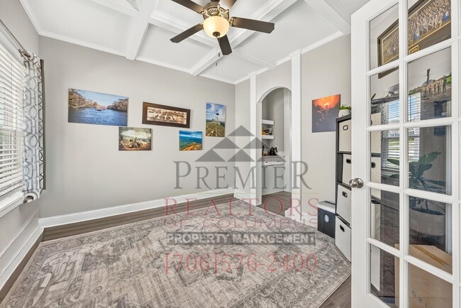 Building Photo - 6808 Omaha Dr
