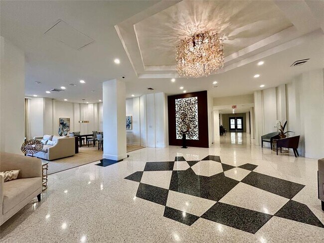 Building Photo - 2000 S Ocean Blvd