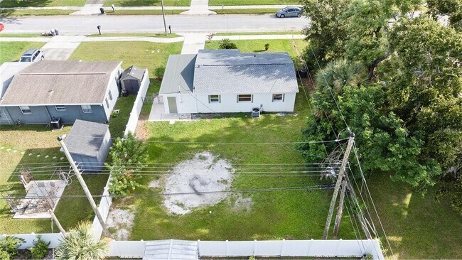 Building Photo - 6716 81st Ave