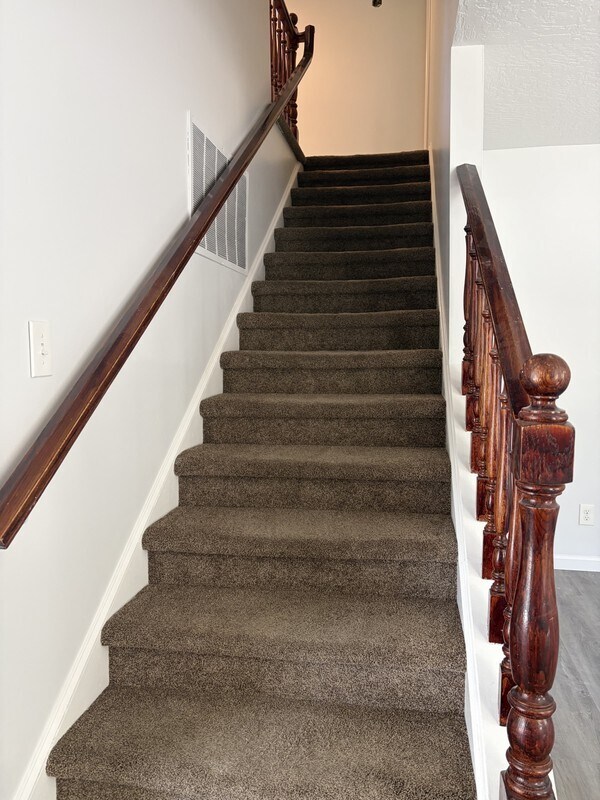 Building Photo - 174 S 600 E