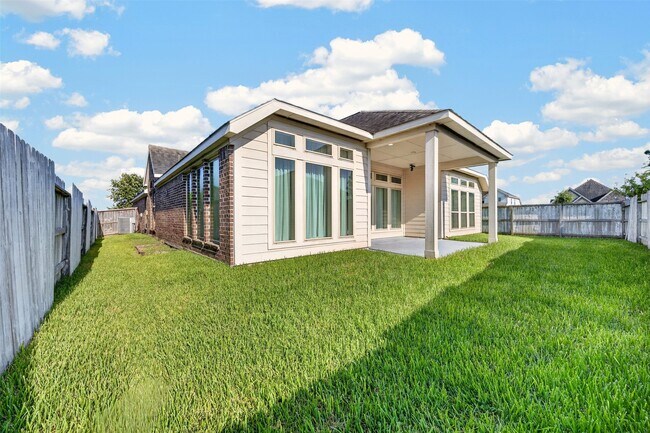 Building Photo - 5126 Jibe Ho Ln