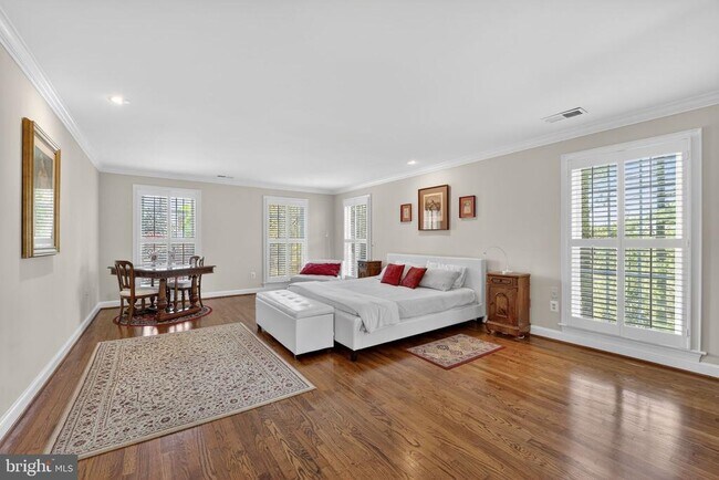 Building Photo - 5115 Cape Cod Ct