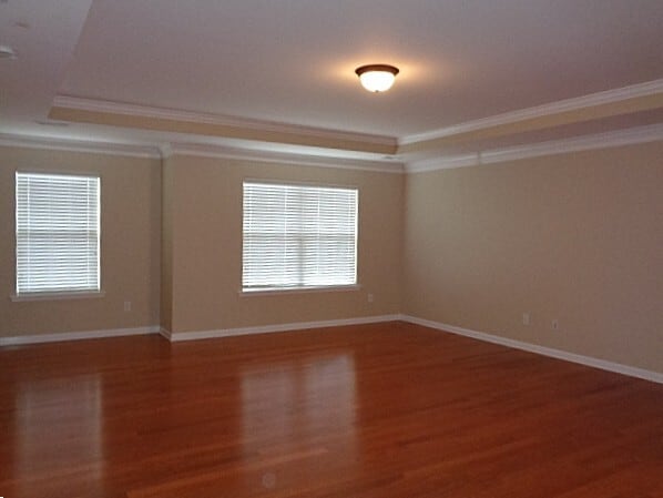 Building Photo - 319 Forest Bend Dr