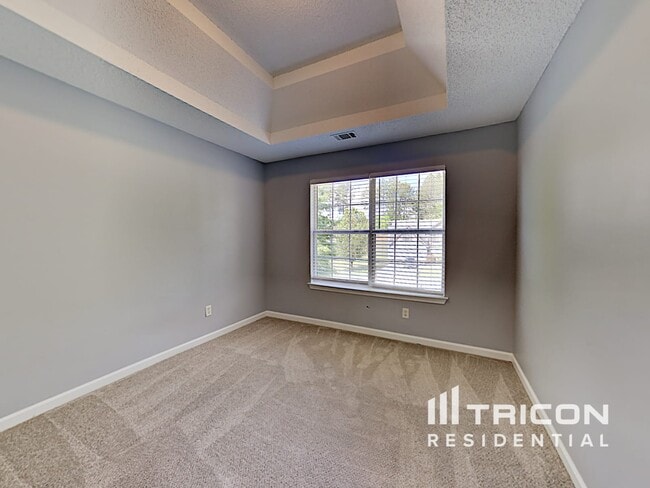 Building Photo - 1028 Maris Ln