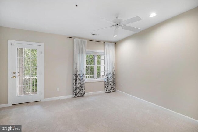 Building Photo - 508 S Fayette St