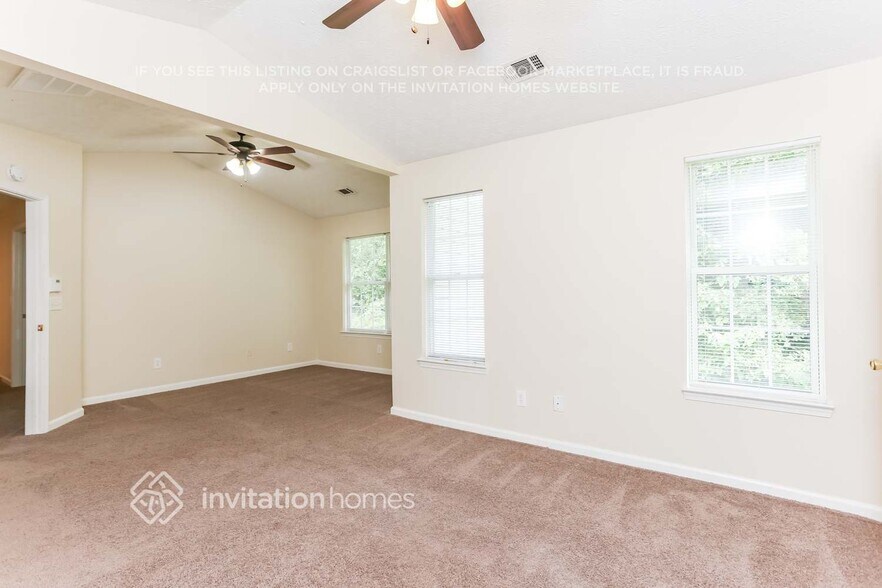 Building Photo - 8157 N Sterling Lakes Dr