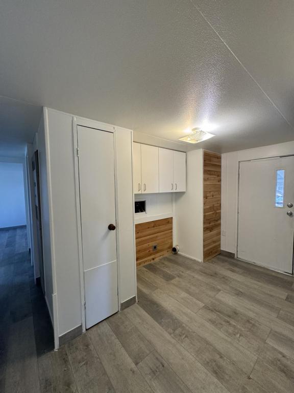 Building Photo - 1660-1H-5 5th St