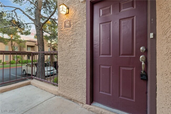 Building Photo - 9325 W Desert Inn Rd