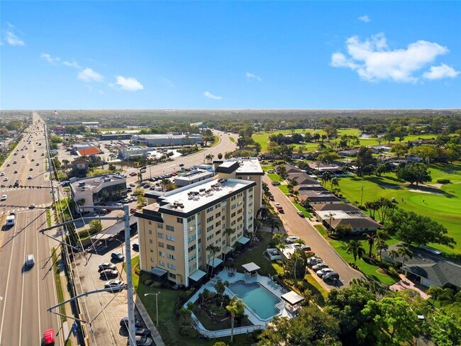 Building Photo - 8950 Park Blvd