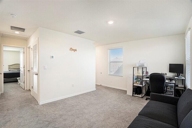 Building Photo - 38311 Sonnet Landing Ave