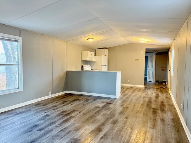 Building Photo - 205 W Conyers Ave