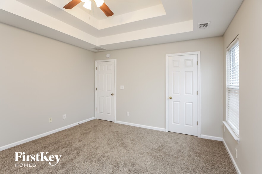 Building Photo - 9435 Waldrip Rd