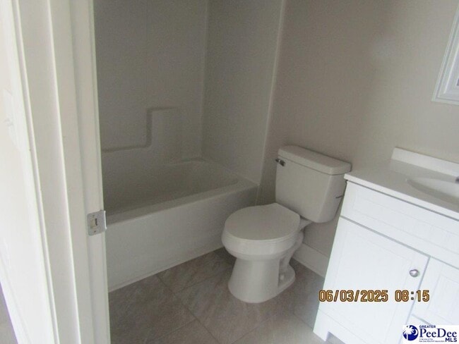 Building Photo - 2887b Jubilee Dr
