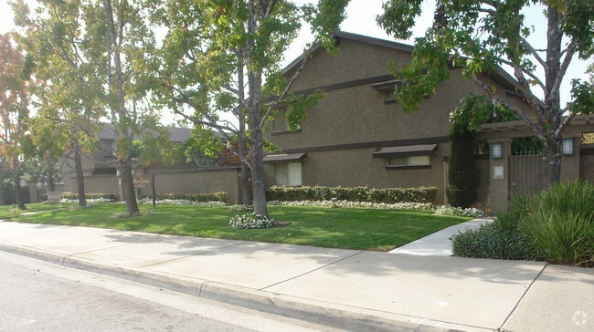 Building Photo - Trellis Garden Apartments