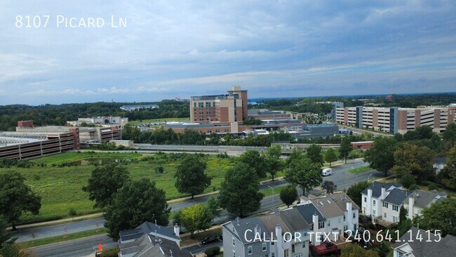 Building Photo - 8107 Picard Ln
