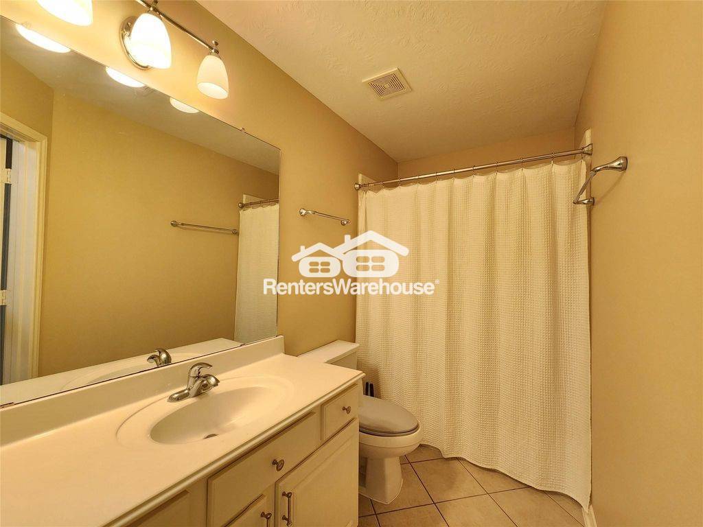 Building Photo - 1408 S Friendswood Dr