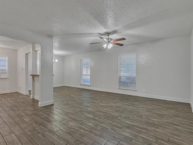 Building Photo - 5053 Ridglea Ln