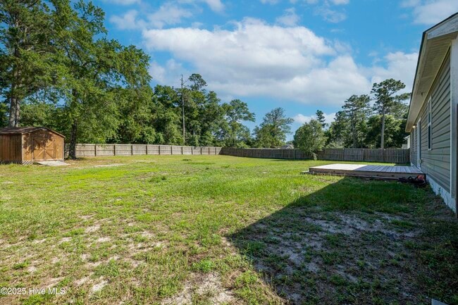 Building Photo - 209 Oak Grove Cir
