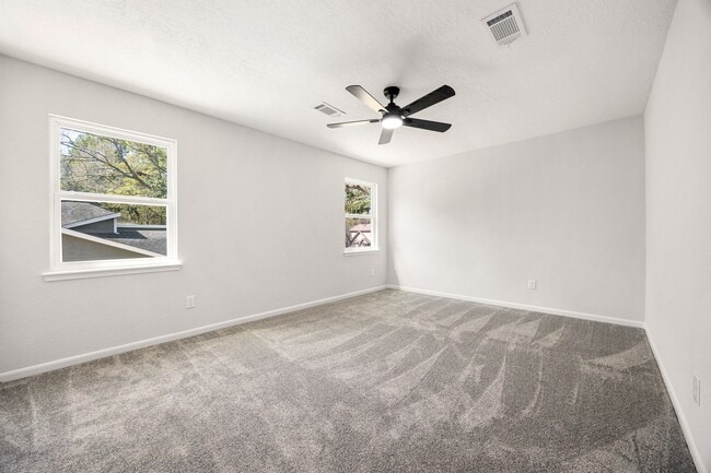 Building Photo - 6527 Rippling Hollow Dr