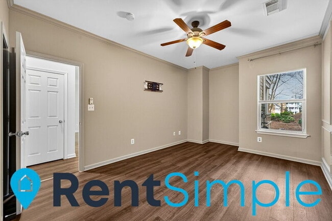 Building Photo - 4408 Helmsford Ln