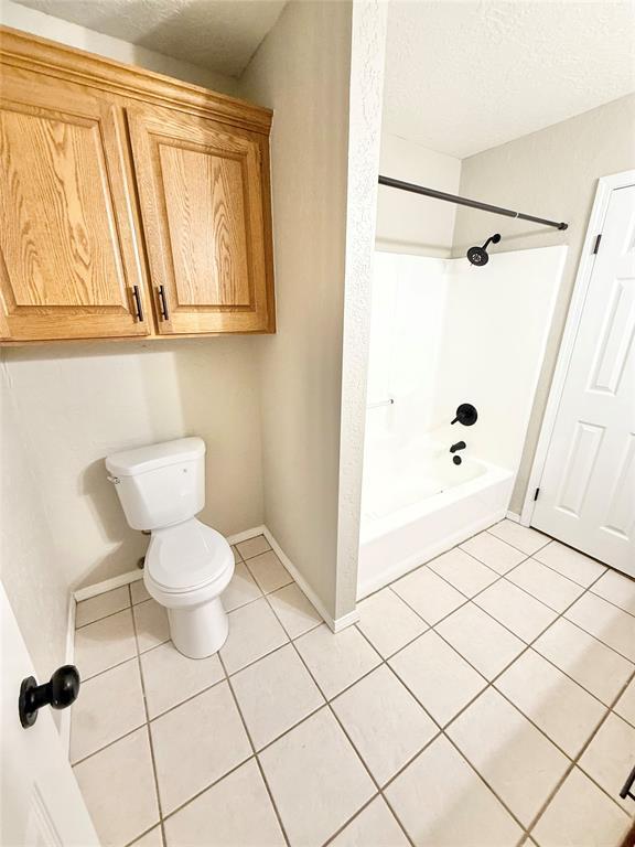 Building Photo - 2800 Gettysburg Dr