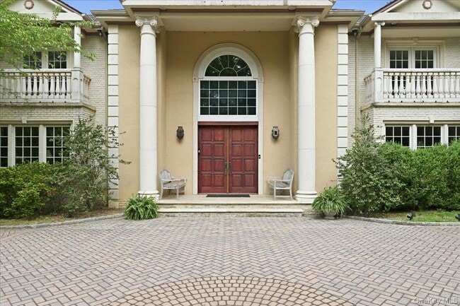 Building Photo - 31 Cornwall Ln