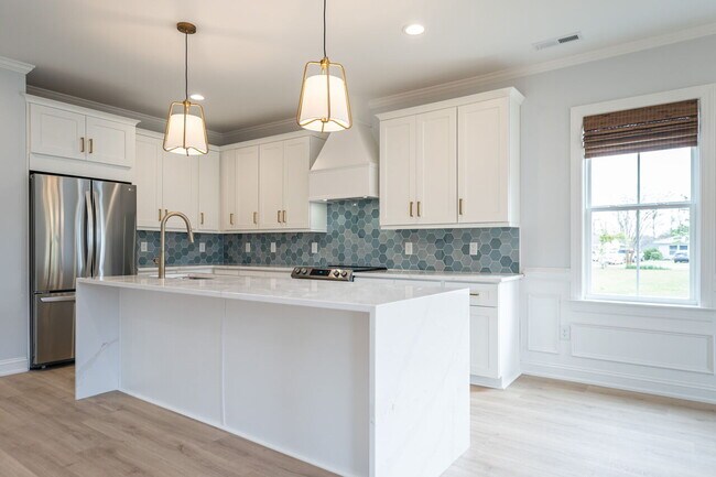 Building Photo - 209 Panama Terrace