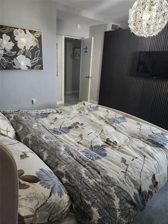 Building Photo - 1075 92nd St