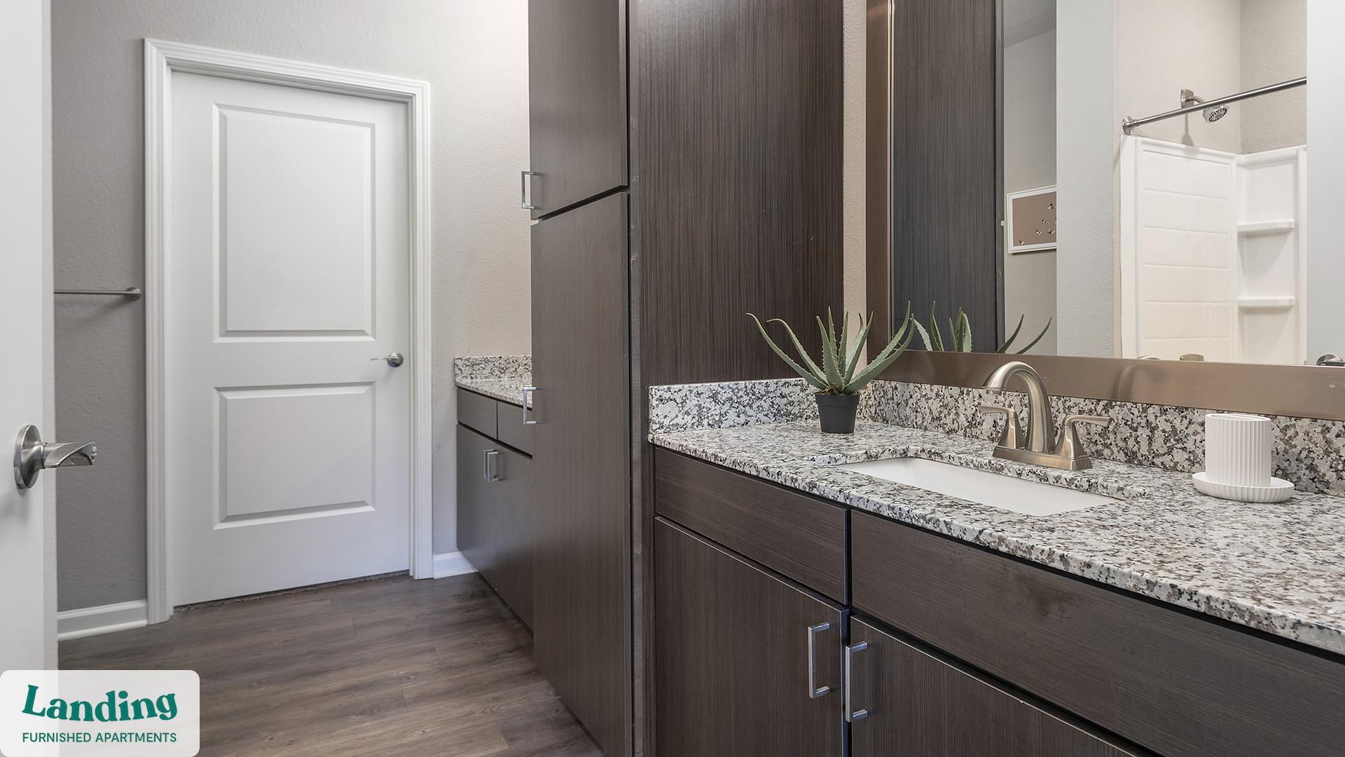 Building Photo - 16346 Lydia Hill Dr