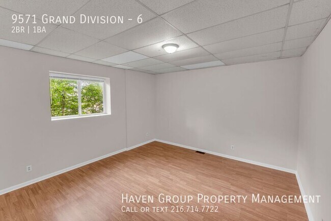 Building Photo - 9571 Grand Division Ave