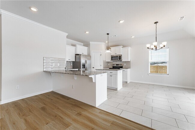 Building Photo - 317 S Nightfall Ave