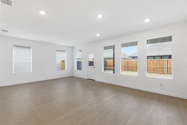 Building Photo - 4916 Ascot Way