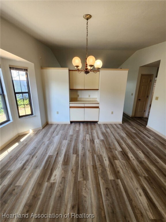 Building Photo - 4044 Leaf Rd