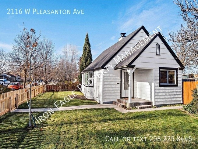 Building Photo - 2116 W Pleasanton Ave