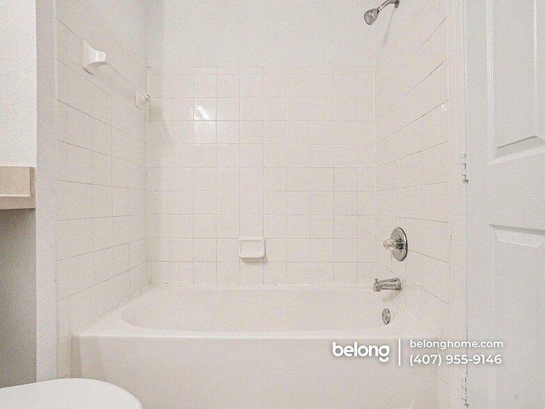 Building Photo - 8929 Legacy Ct