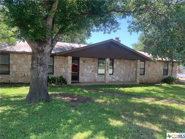 Building Photo - 422 Granada Dr