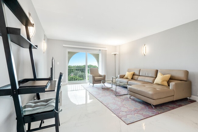 Building Photo - 1111 S Ocean Blvd