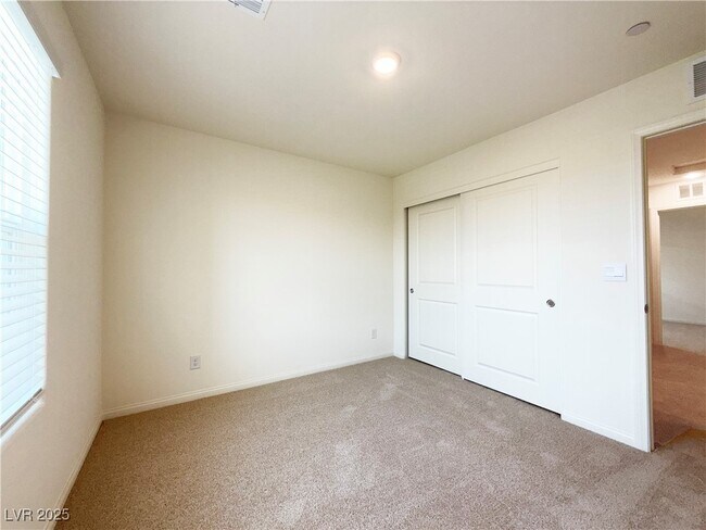 Building Photo - 1134 Northern Cardinal Dr