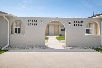 Building Photo - 13430 Pine Needle Ln