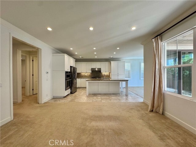 Building Photo - 121 Alumroot