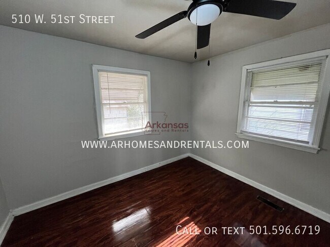 Building Photo - 510 W 51st St