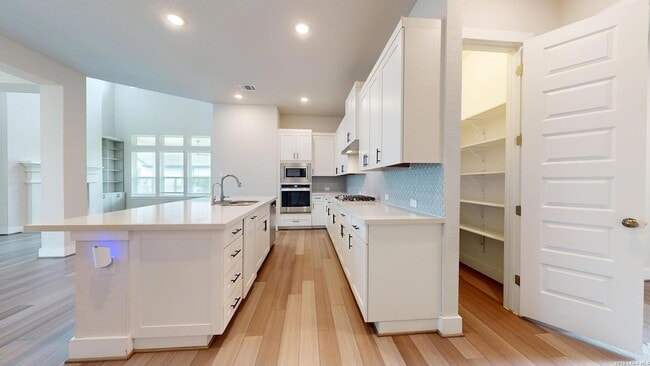 Building Photo - 11526 Hollering Pass